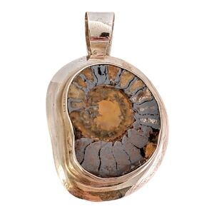 Sterling Mathews Navajo Ammonite Fossil Bezel Set Pendant